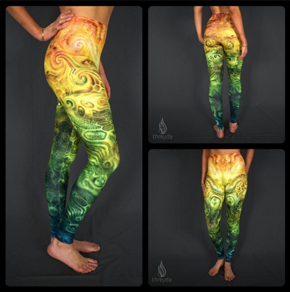 Threyda Art & Apparel Artist Print Leggings